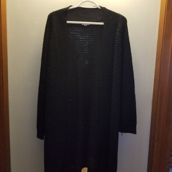 Sweater - Picture 1 of 1